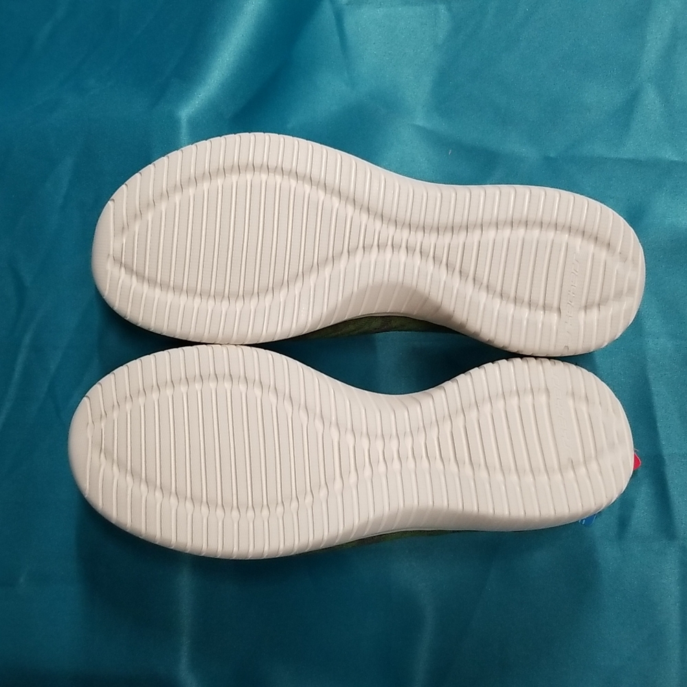 Memory  foam slip-on Skechers - Picture 4 of 8